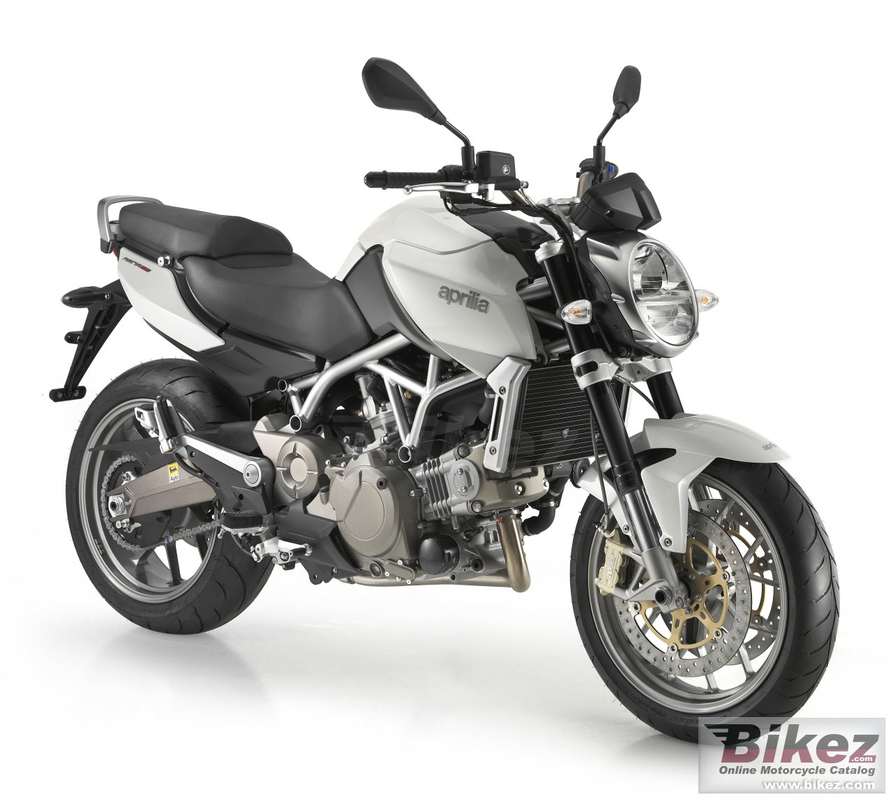 Big Aprilia mana 850 picture and wallpaper from Bikez.com